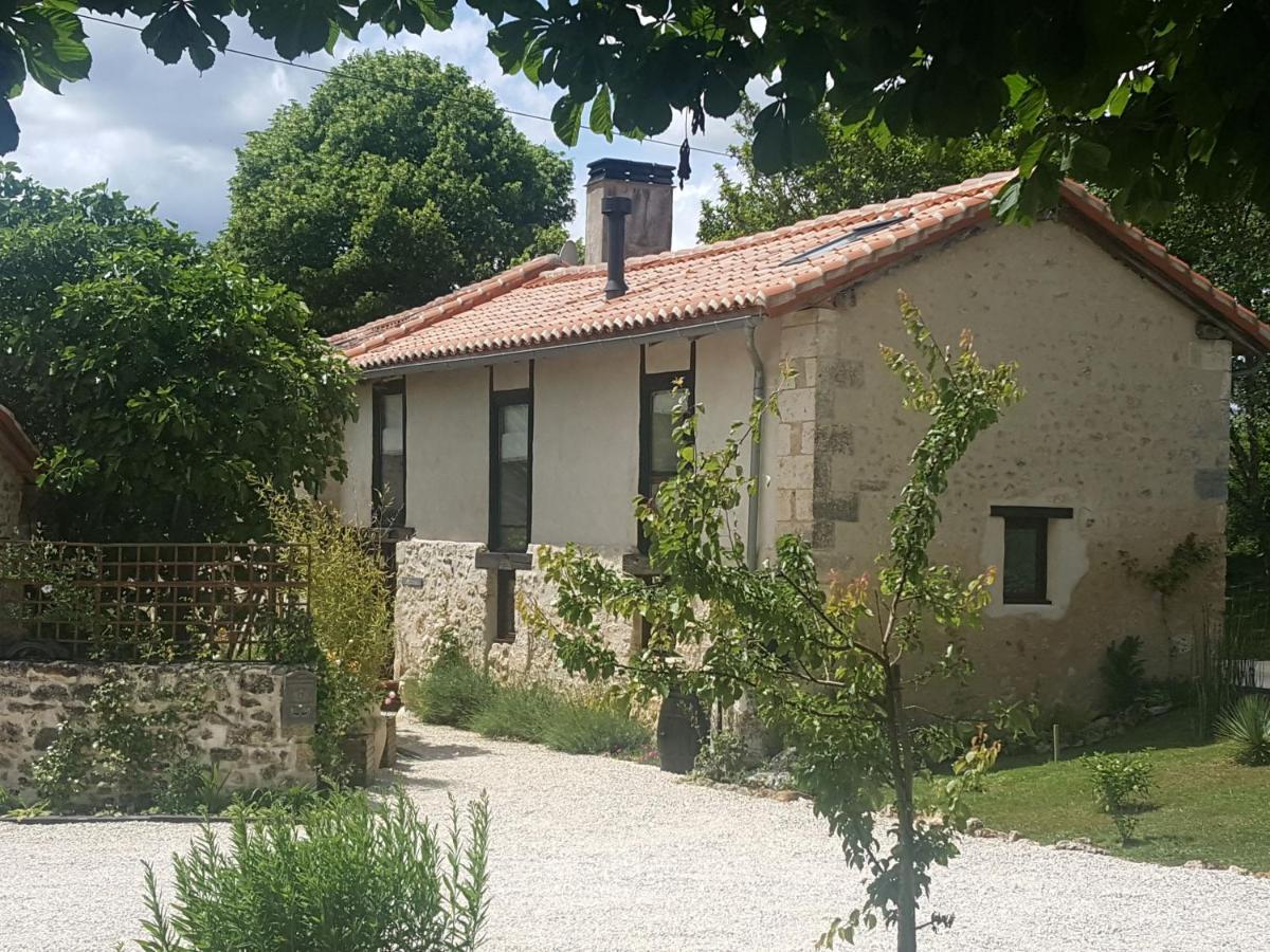 Lpc Dordogne Holidays - Le Petit Coin Lussas-et-Nontronneau Exterior foto