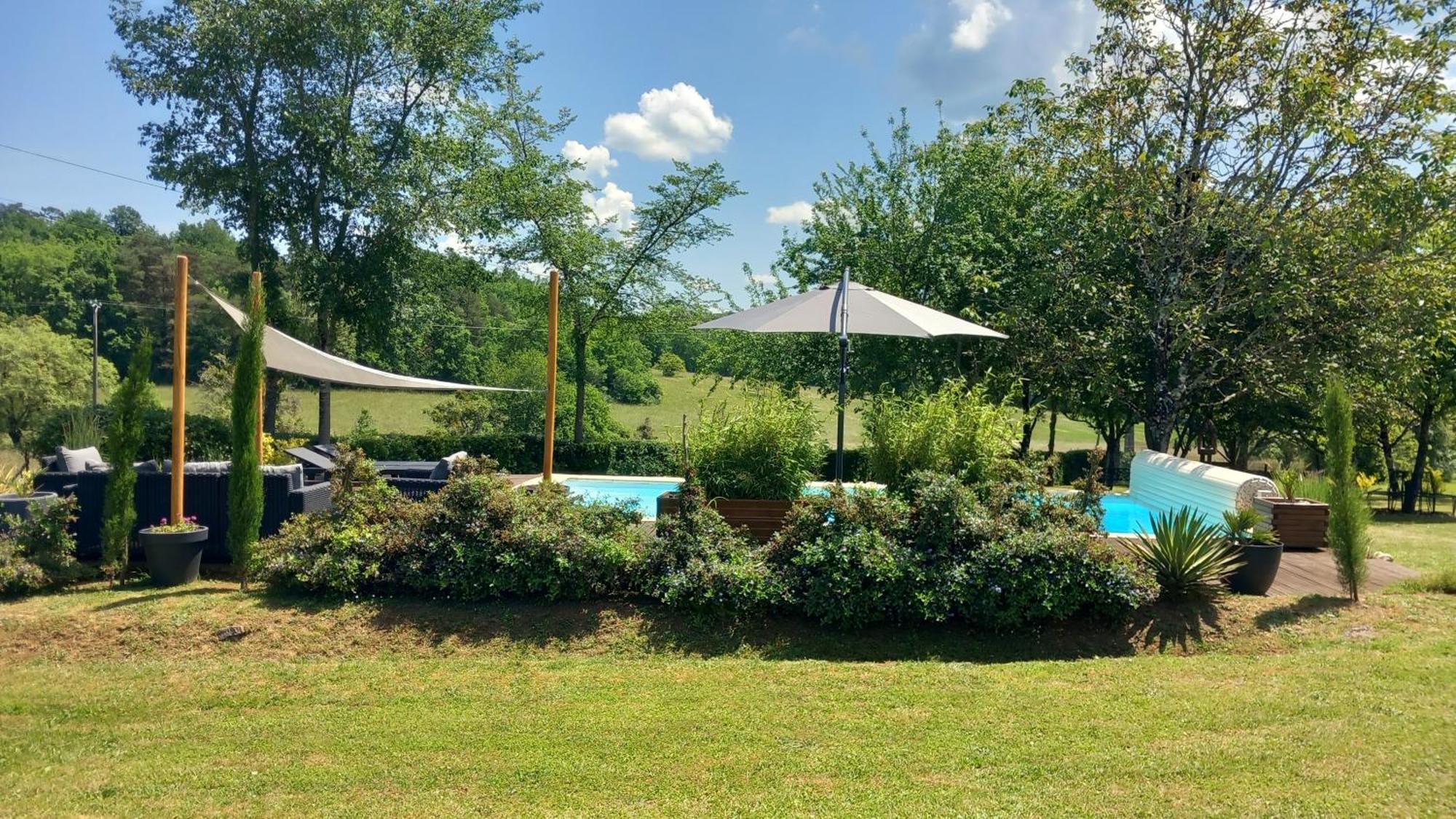 Lpc Dordogne Holidays - Le Petit Coin Lussas-et-Nontronneau Exterior foto