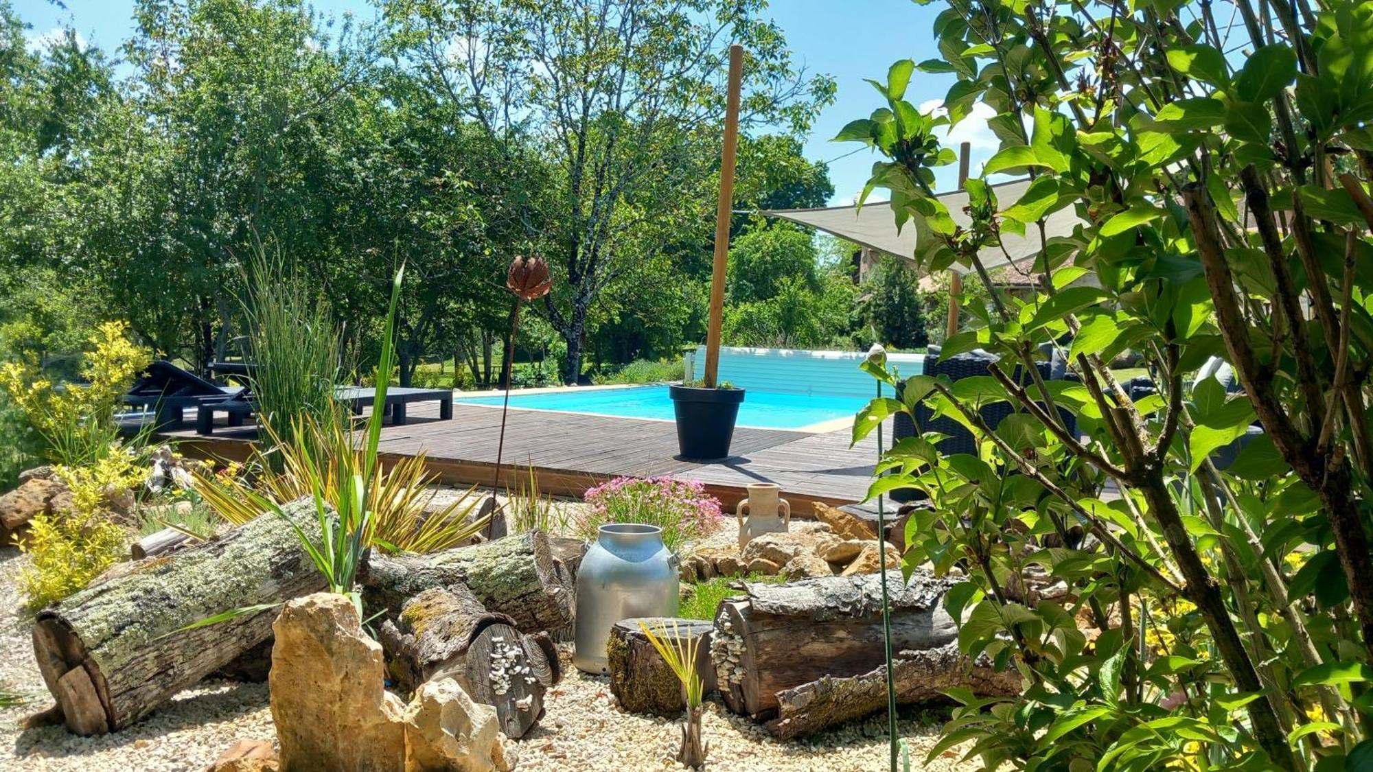 Lpc Dordogne Holidays - Le Petit Coin Lussas-et-Nontronneau Exterior foto